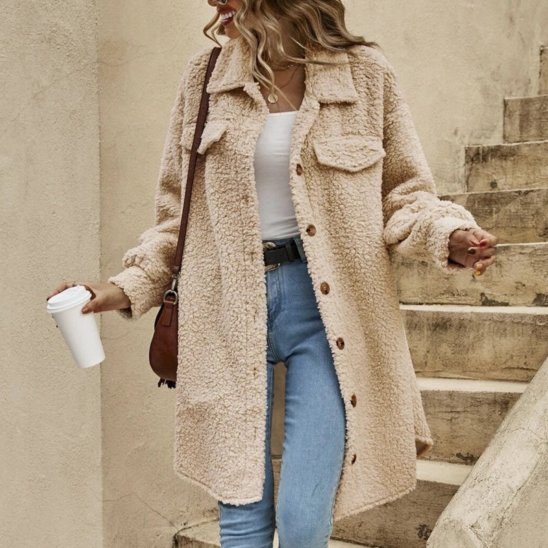 Trendige knielange flauschige Winterjacke für Frauen