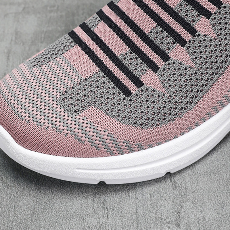 🌞Frühlingserwachen: 50% Rabatt!🔥Damen Rückenoffene Slip-On Sneaker – Atmungsaktives Mesh, Rutschfeste Sohle & Ergonomische Fußstütze, Bequem für Alltag